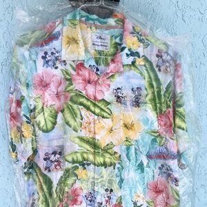 Tommy Bahama Disney Aloha Shirt - Men’s Medium - *COLLECTIBLE*